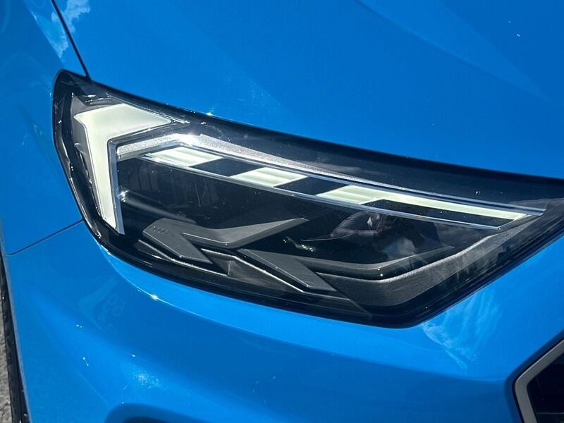 More views of Audi A1