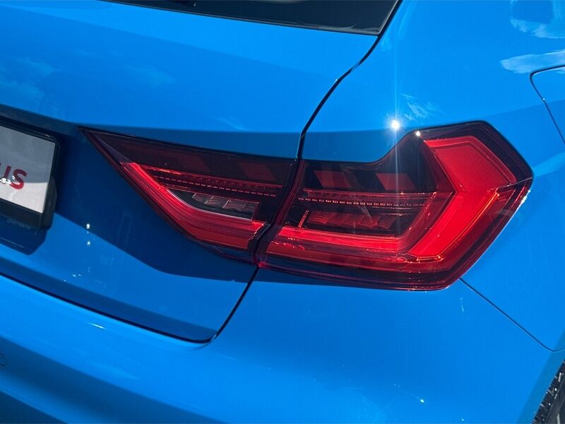 More views of Audi A1