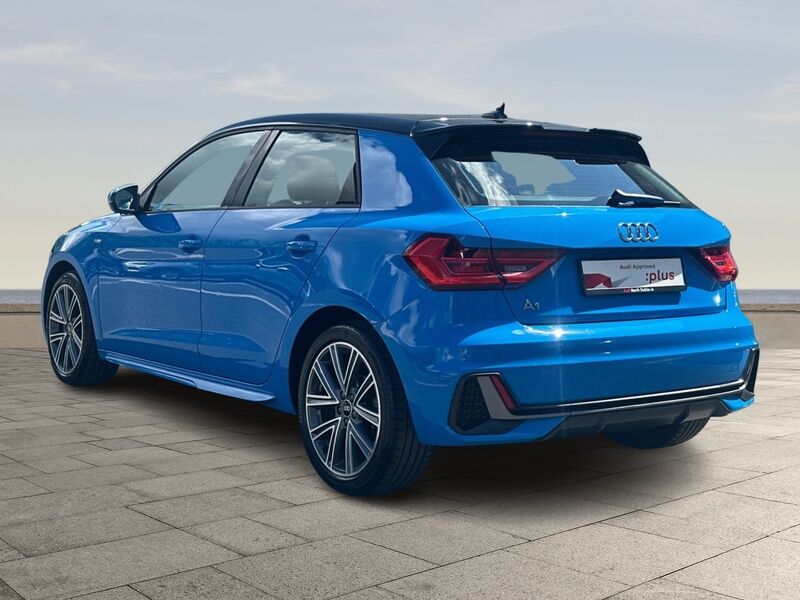 More views of Audi A1