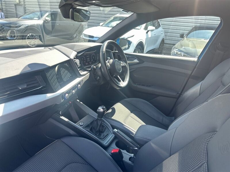 More views of Audi A1