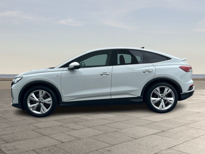 More views of Audi Q4 e-tron