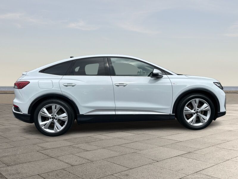 More views of Audi Q4 e-tron