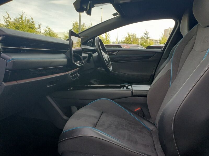 More views of Volkswagen ID.7