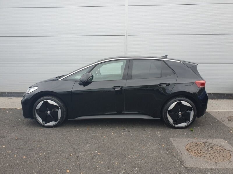 More views of Volkswagen ID.3