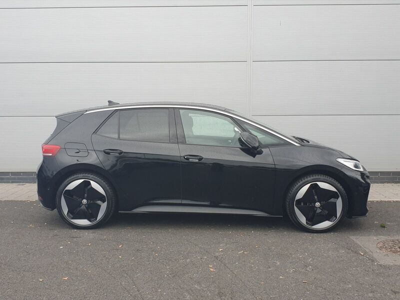 More views of Volkswagen ID.3