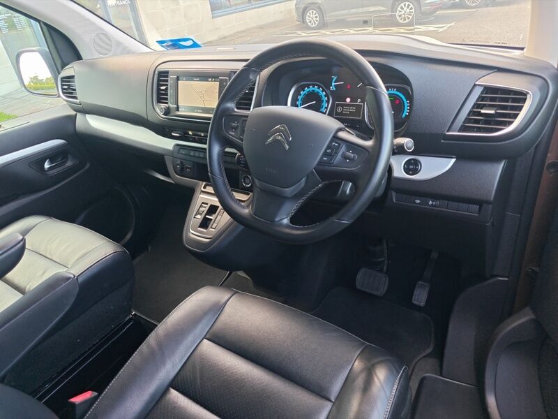 More views of Citroen Spacetourer