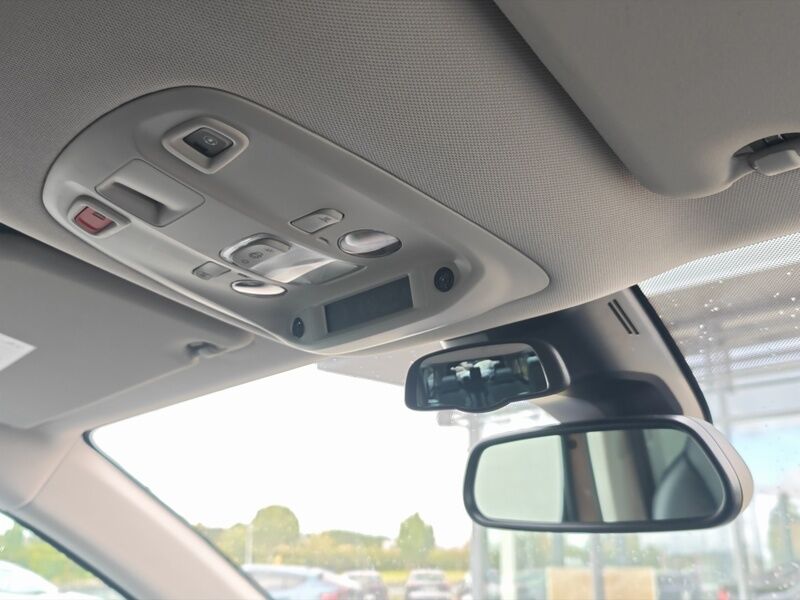 More views of Citroen Spacetourer