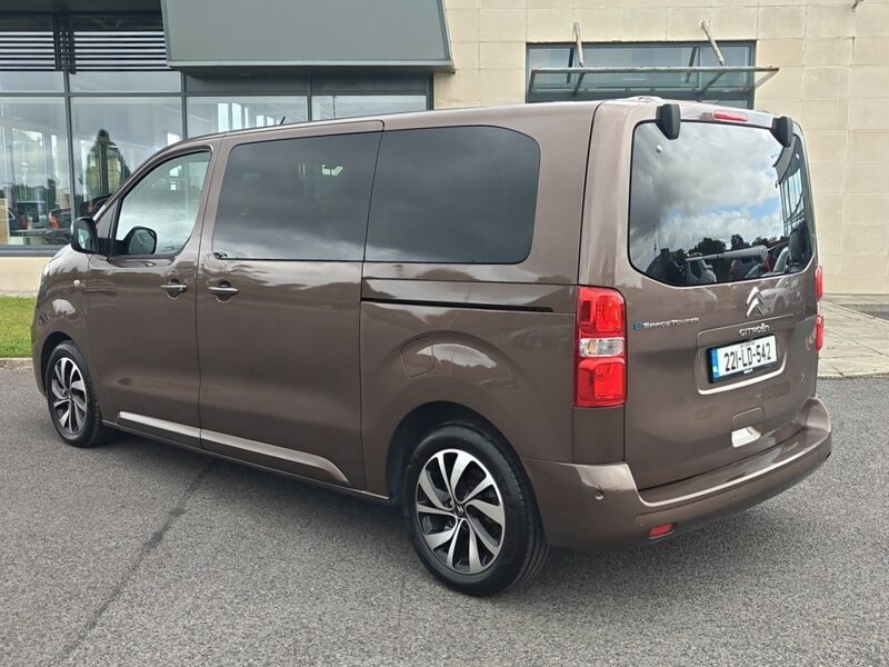 More views of Citroen Spacetourer