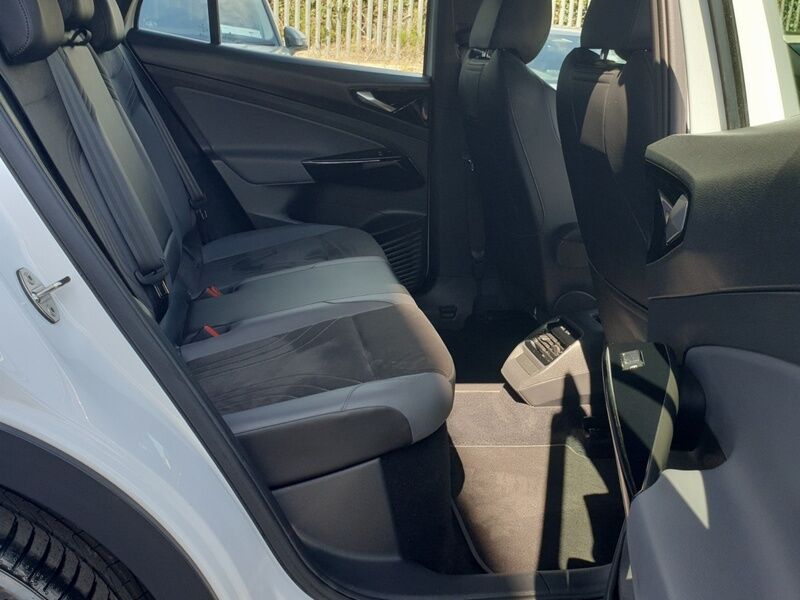 More views of Volkswagen ID.4