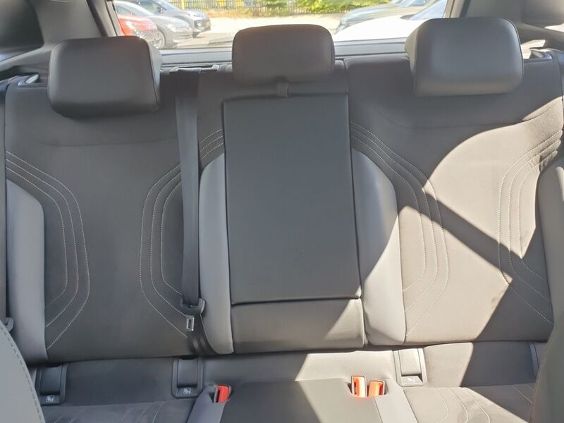 More views of Volkswagen ID.4