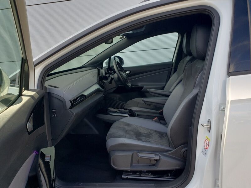 More views of Volkswagen ID.4