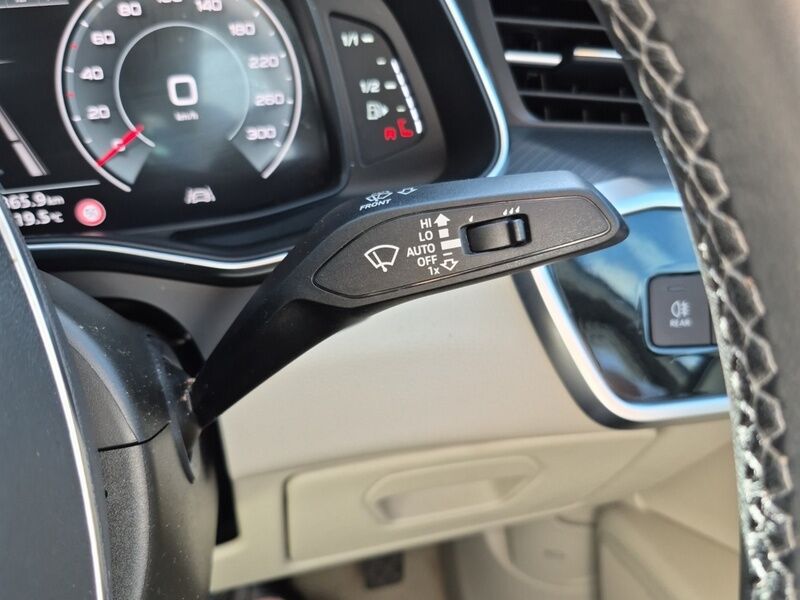 More views of Audi A6