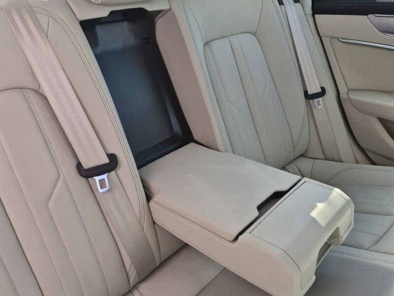 More views of Audi A6