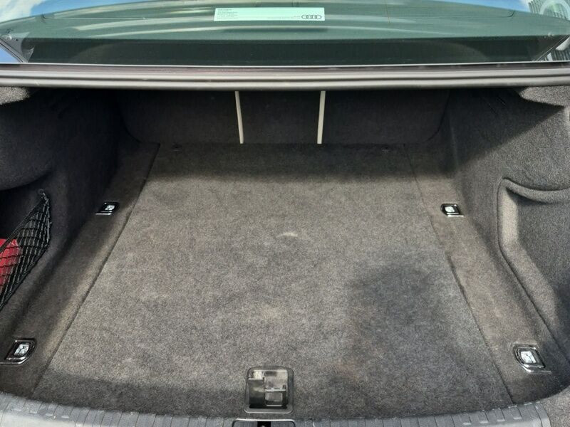 More views of Audi A6