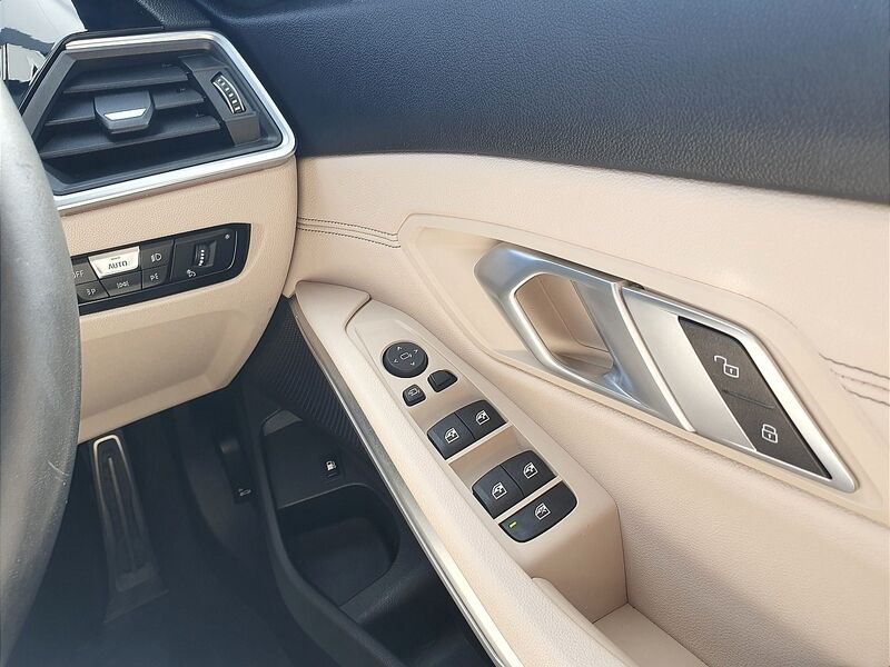 More views of BMW 3-Series