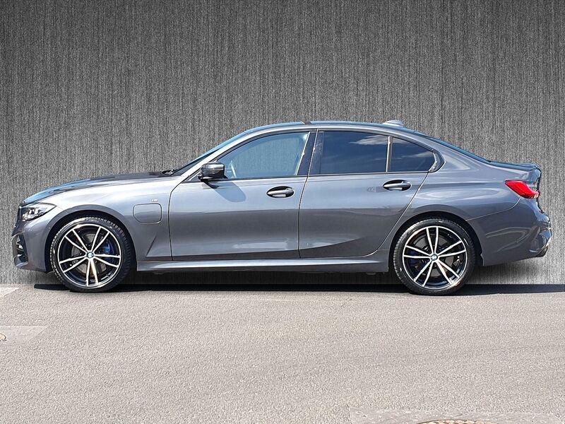 More views of BMW 3-Series