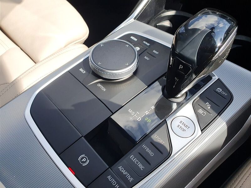 More views of BMW 3-Series