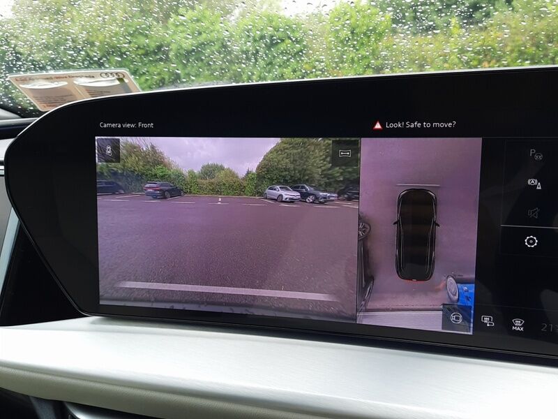 More views of Audi Q5