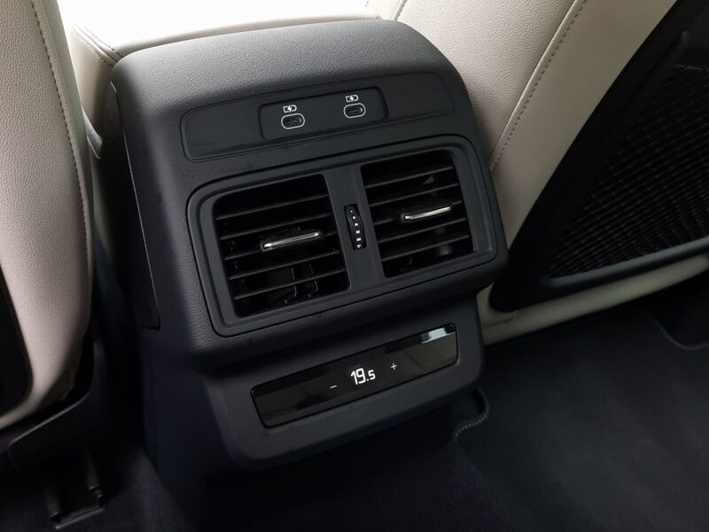 More views of Audi Q5