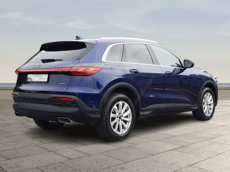 More views of Audi Q5