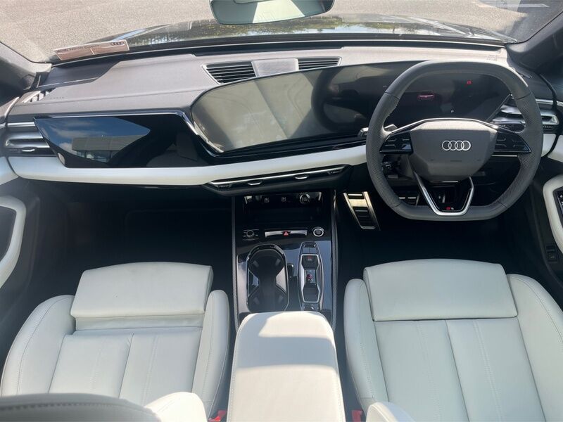 More views of Audi A5