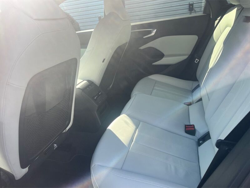More views of Audi A5