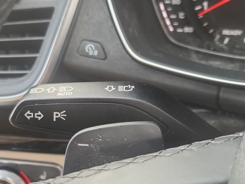 More views of Audi Q5