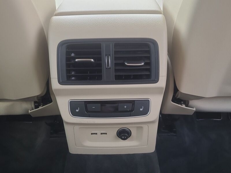 More views of Audi Q5