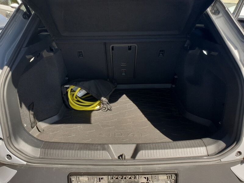 More views of Volkswagen ID.4
