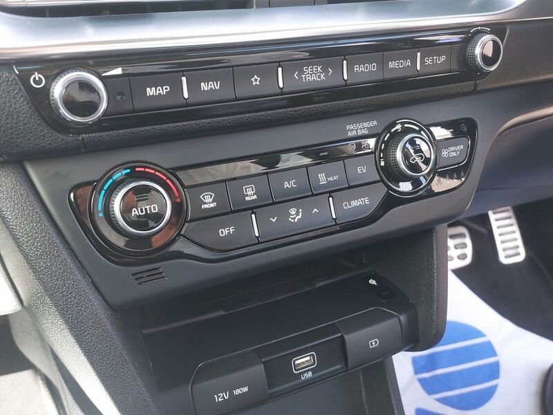 More views of Kia e-Niro