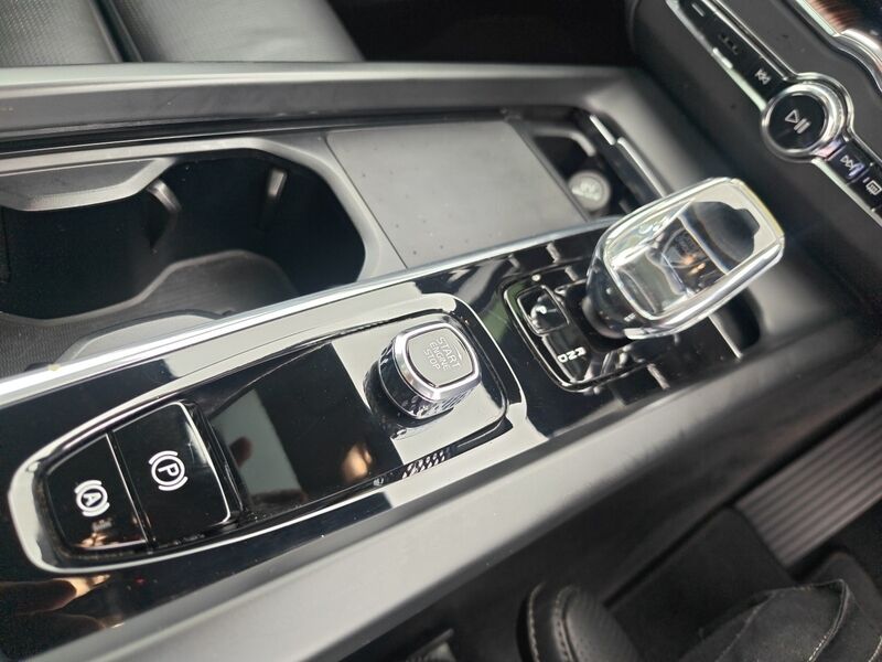 More views of Volvo XC60