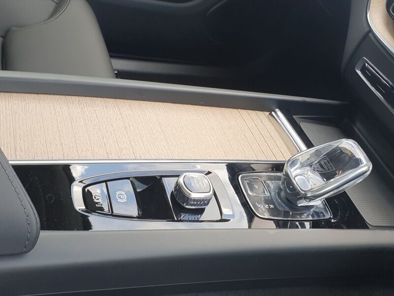 More views of Volvo XC60