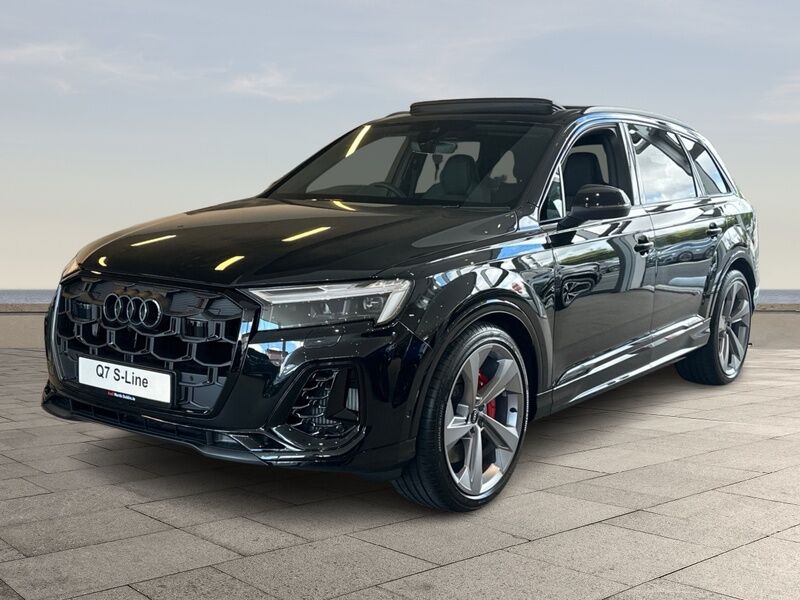 More views of Audi Q7