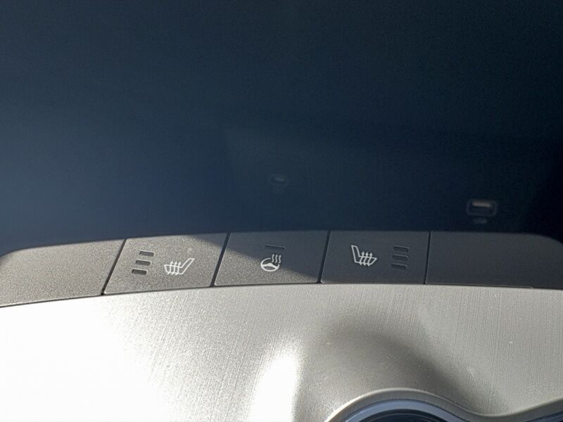 More views of Kia EV6