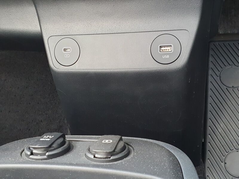 More views of Kia EV6
