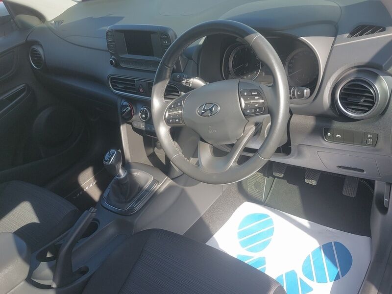 More views of Hyundai KONA