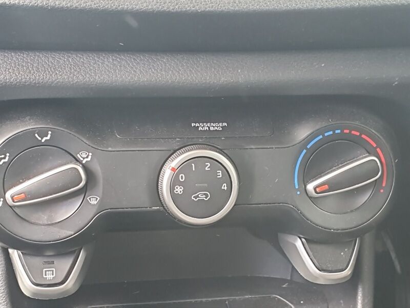 More views of Kia Picanto