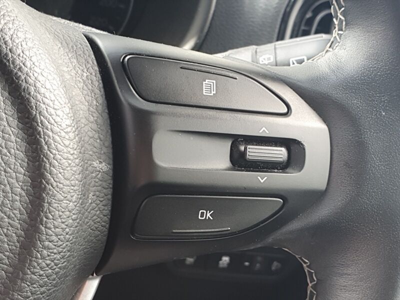 More views of Kia Picanto