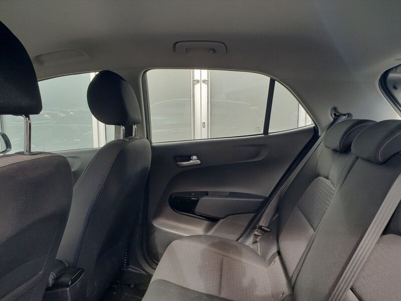 More views of Kia Picanto