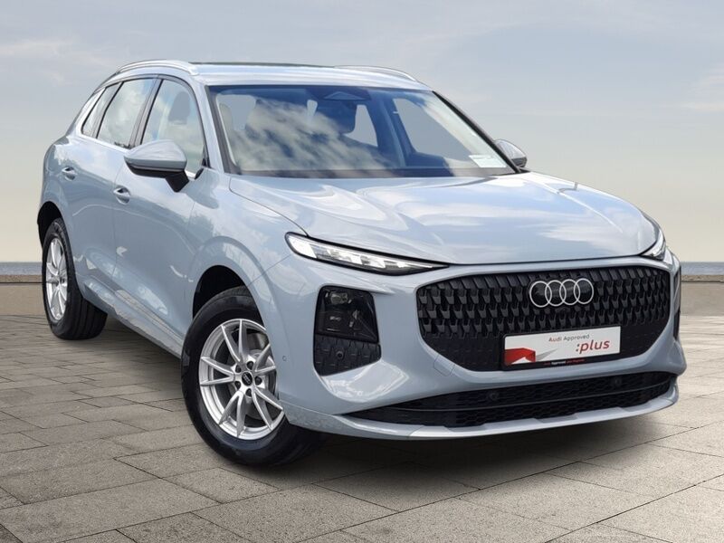 More views of Audi Q3