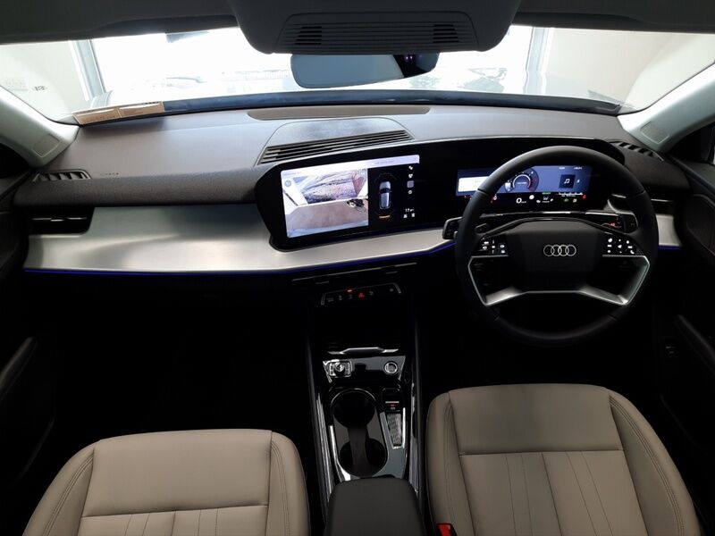 More views of Audi Q3