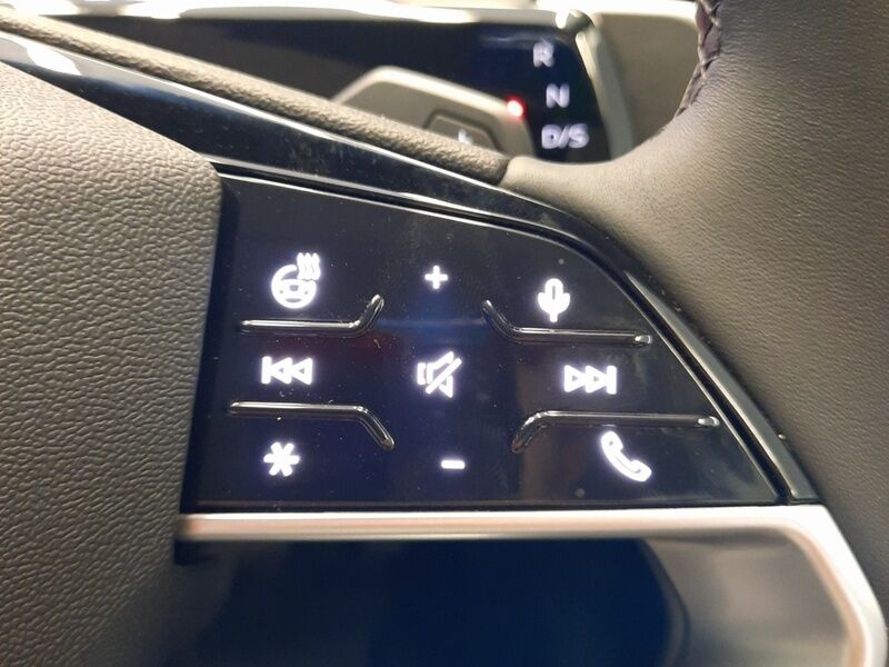 More views of Audi Q3
