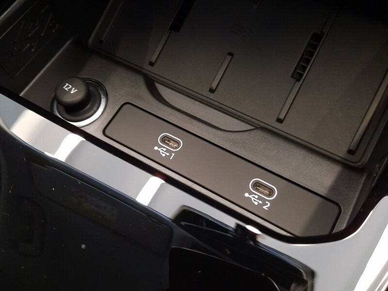 More views of Audi Q3