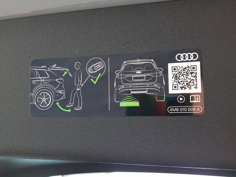 More views of Audi Q3