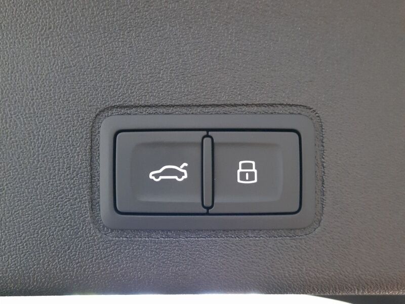 More views of Audi Q3