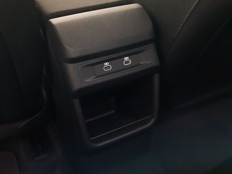 More views of Audi Q3