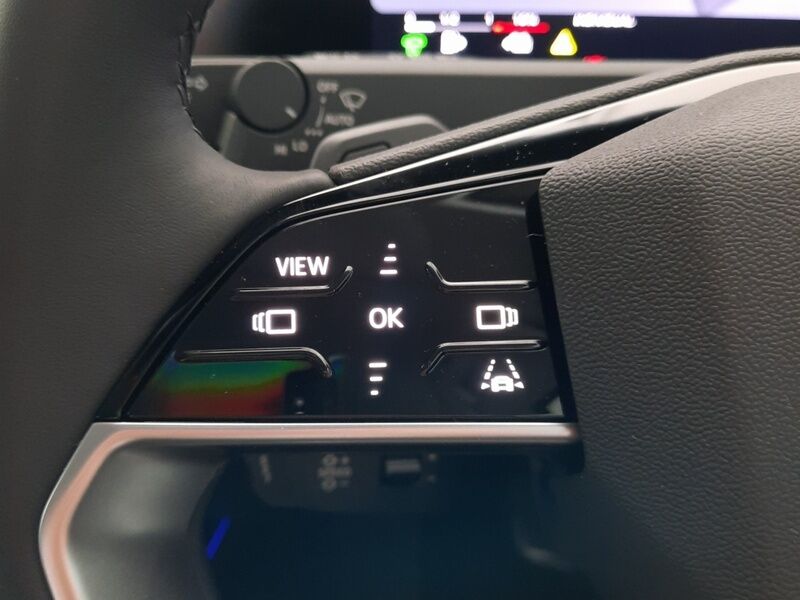 More views of Audi Q3