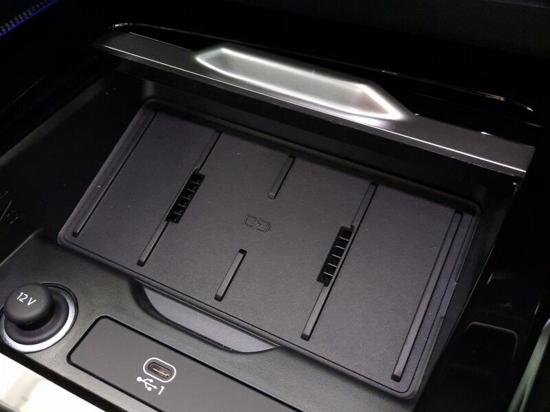 More views of Audi Q3