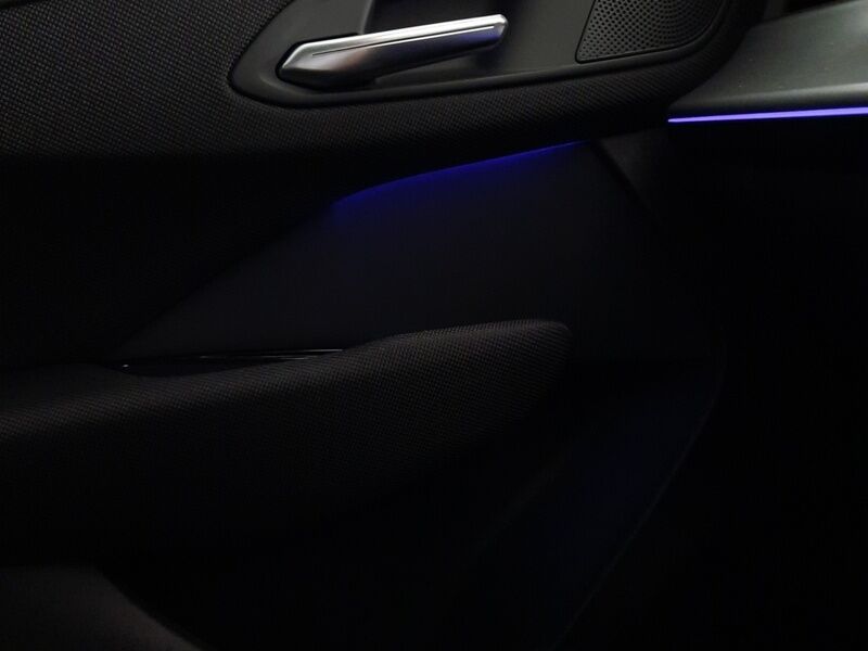 More views of Audi Q3