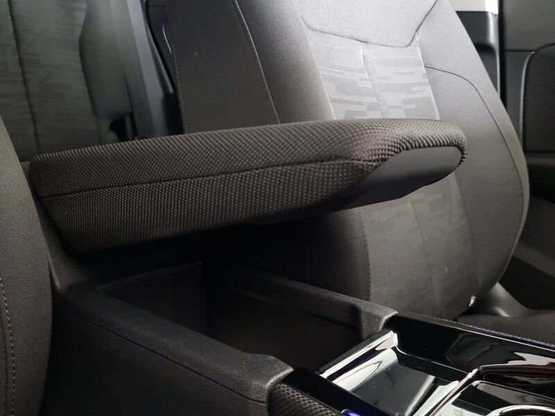 More views of Audi Q3
